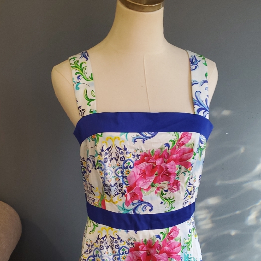 Nwt Boston Proper Floral Dress in Blue and White - Picture 2 of 16